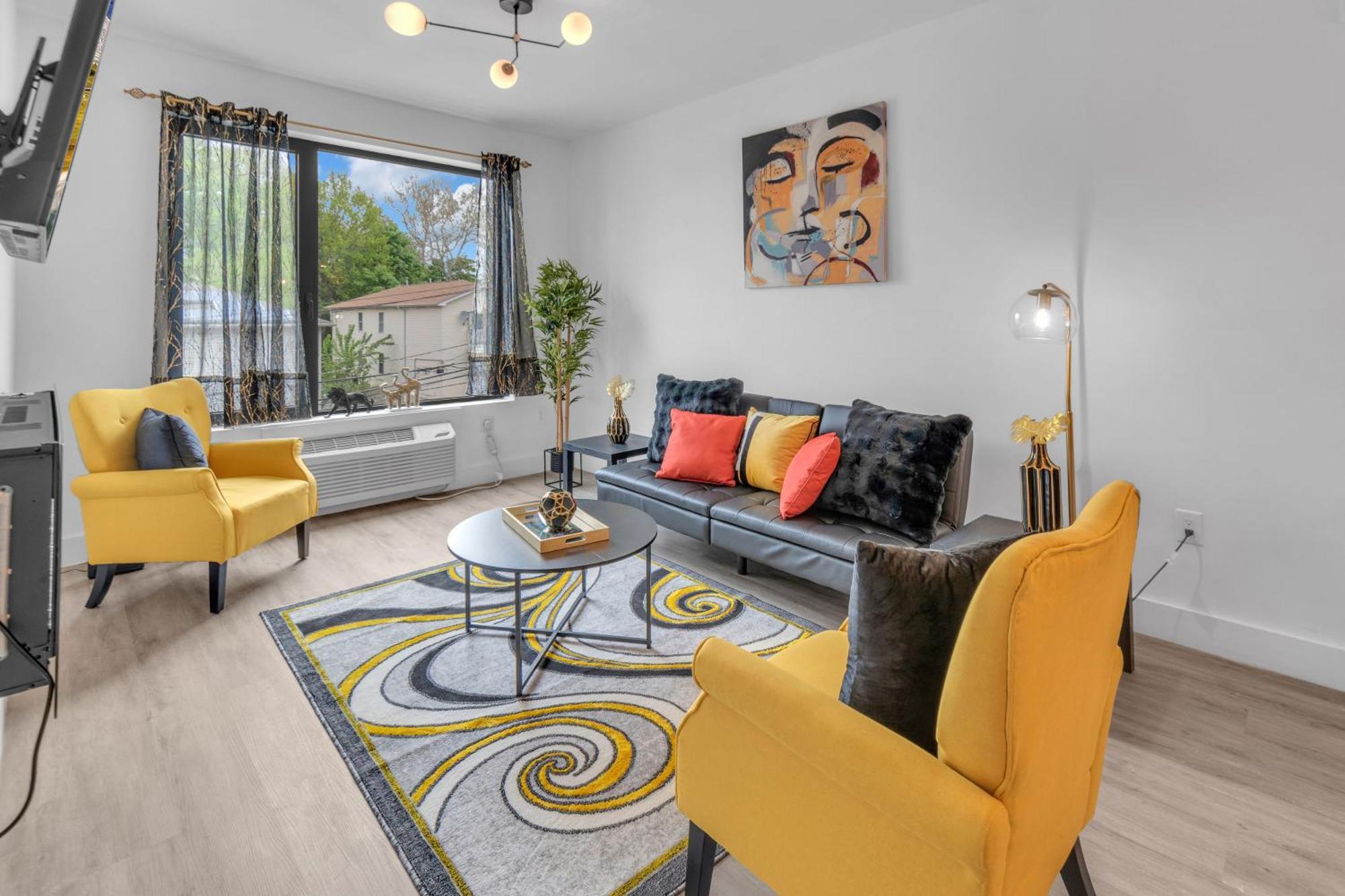 Royal Oasis Indoor Pool, Free Parking, Near Nyc Apartment Elizabeth Luaran gambar